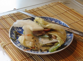 Bossam Kimchi (Stuffed Kimchi)
